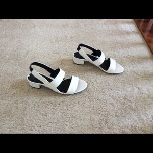 Via Spiga white leather sandal, sz 8.5 M